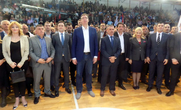 Илић у историју Милун у фотељу